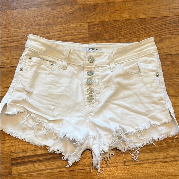 Just USA White Distressed Jean Shorts Frayed Hem - Picture 1 of 5